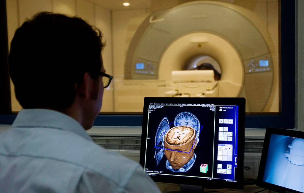 Функциональная МРТ